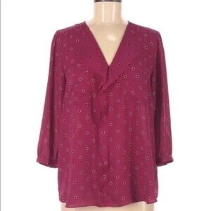 Elle size large burgundy floral top